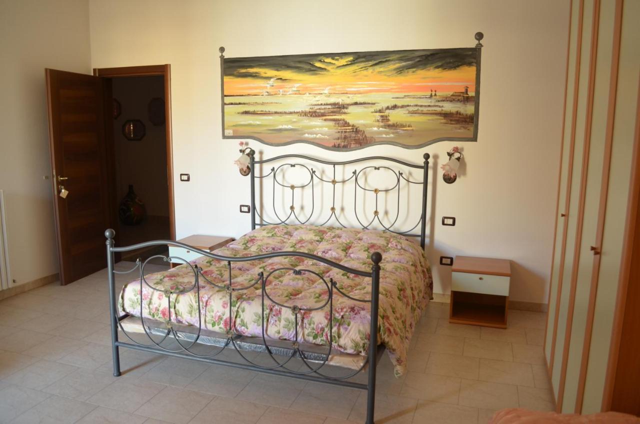 Hotel Al Pasarat Comacchio Exterior foto