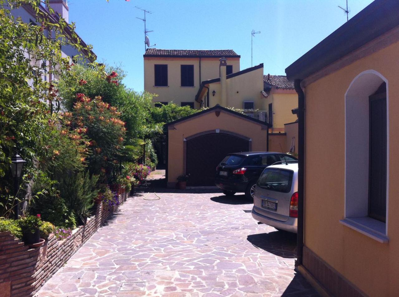 Hotel Al Pasarat Comacchio Exterior foto
