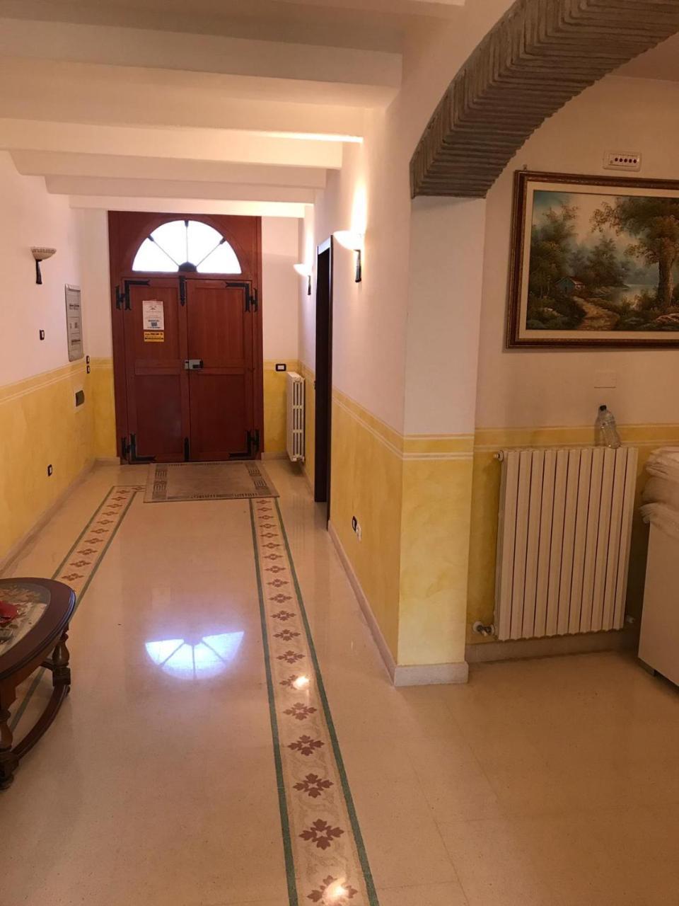 Hotel Al Pasarat Comacchio Exterior foto